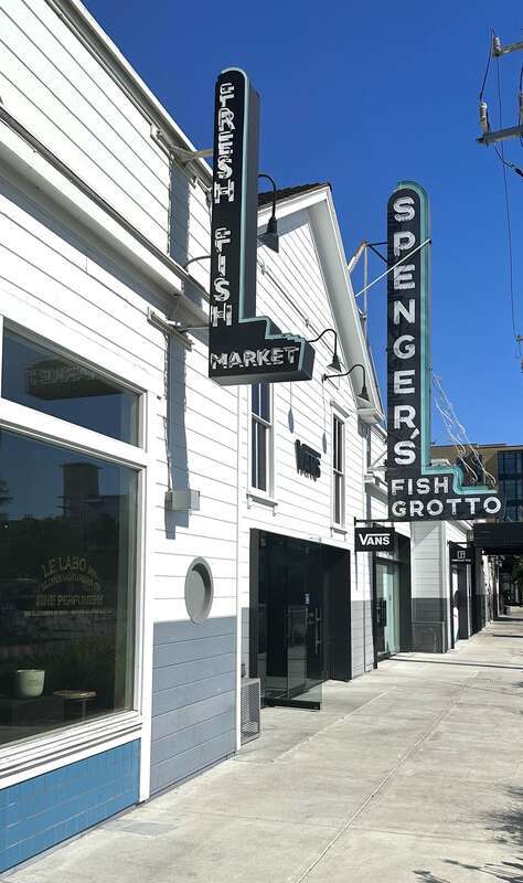 Spenger's Fish Grotto (2023), Berkeley, California, U.S.