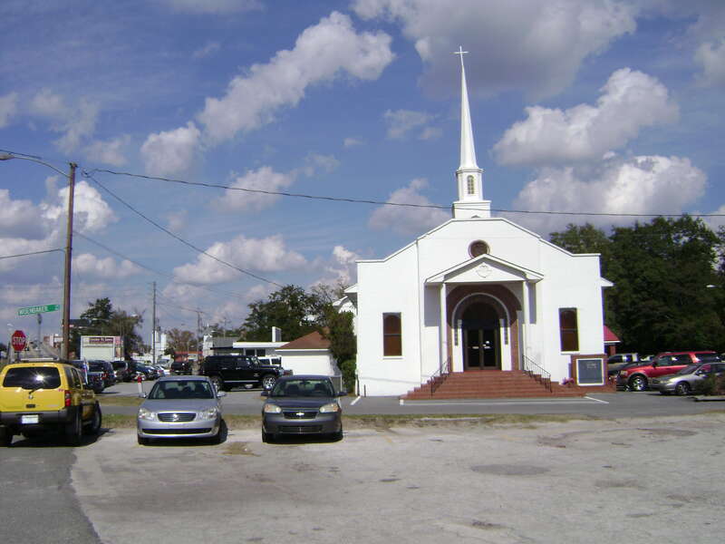 St. James Baptist Church, 104 1/2 Wisenbaker Ln, Valdosta, Lowndes County GA