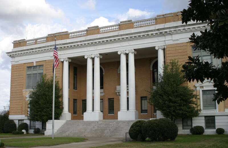 Sumter County Courthouse in Sumter County, South Carolina, USA.