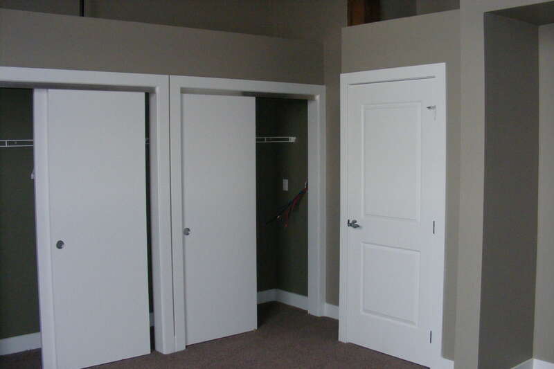 Exemplifying the architecture of Toledo’s Warehouse District, the Standart-Simmons Hardware Company was erected in 1906 to warehouse their commercial inventory. Following an adaptive reuse precedent proven successful in other district warehouses, the