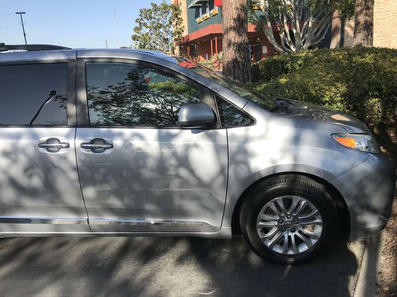 Toyota Sienna (2012)