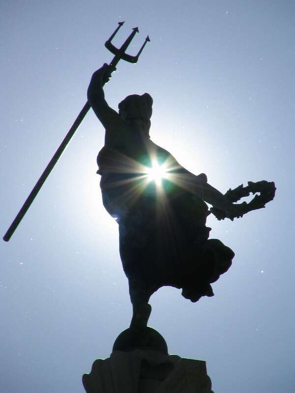 The Victory figure atop the Dewey Monument in Union Square, San Franciso.