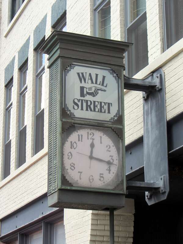 Wall Street clock, Asheville
