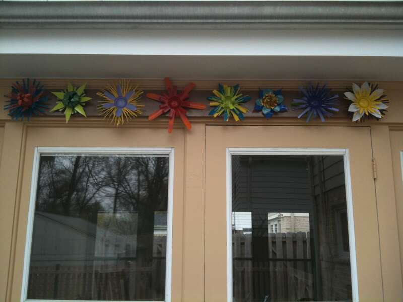 Photo of public sculpture, Wild Flowers by Rachel Tolkan.