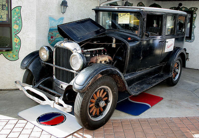 1926 Studebaker EP 5-passenger sedan