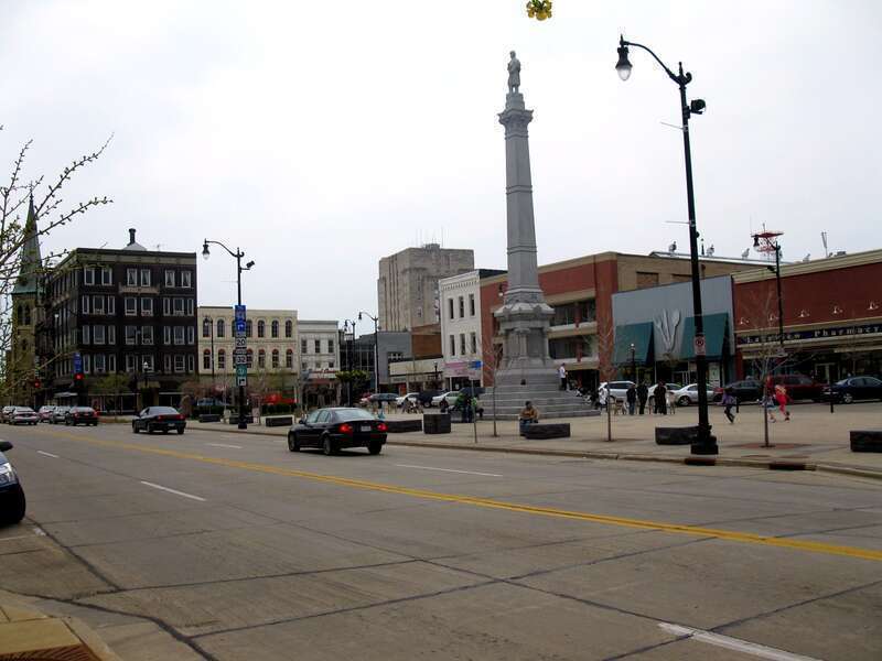 20110510 80 Racine, Wisconsin