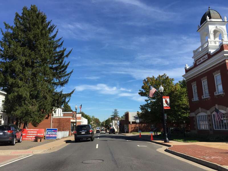View north along Virginia State Route 28 (Center Street) at East Street in Manassas, Virginia