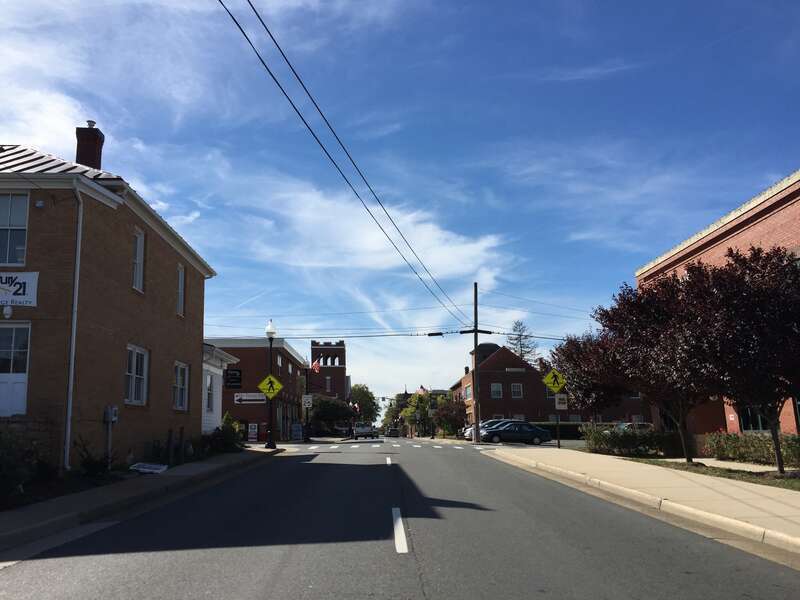 View south along Virginia State Route 28 (Church Street) between Centreville Road and East Street in Manassas, Virginia