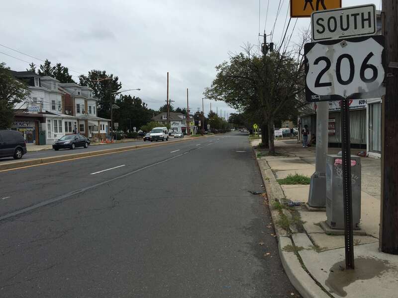 View south along U.S. Route 206 (South Broad Street) at Annabelle Avenue in Hamilton Township, Mercer County, New Jersey