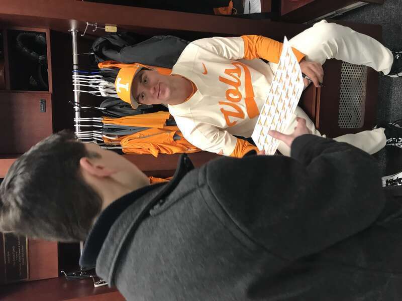Detroit Tigers prospect Andre Lipcius signs autographs at Vols baseball open house
