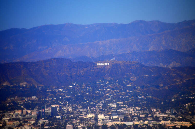 Approaching LAX (a0004523)