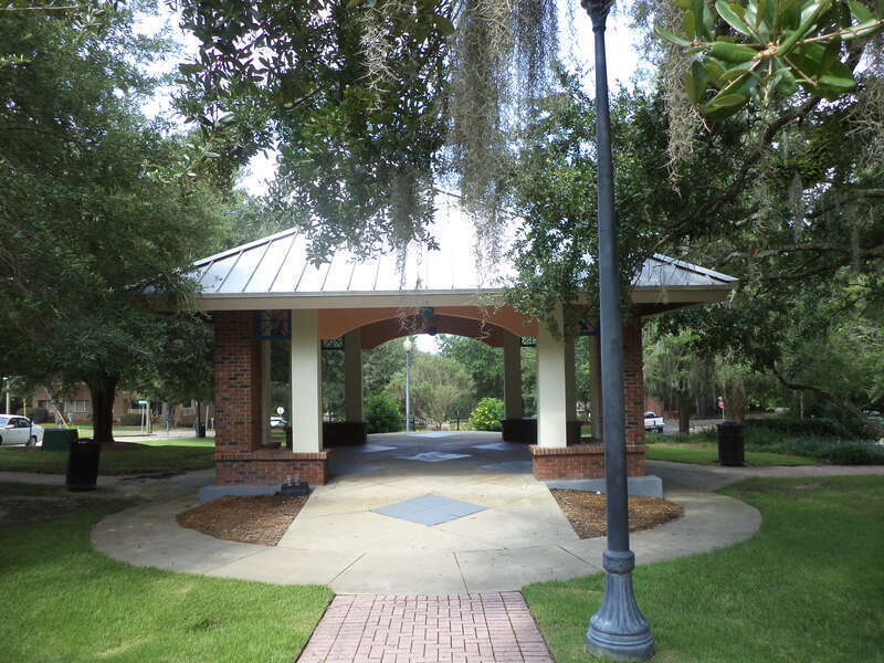 E Peck Greene Park structure, Tallahassee, Leon County, Florida