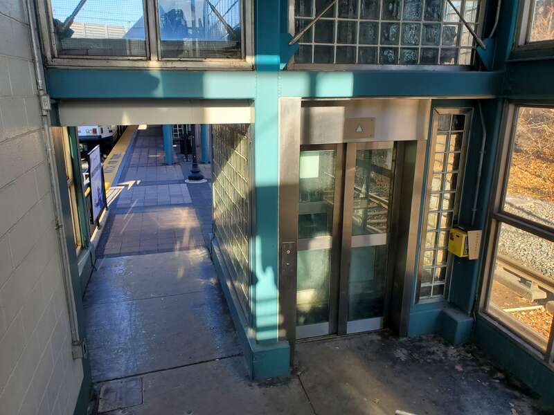 The east elevator at Tonnelle Avenue station in December 2024
