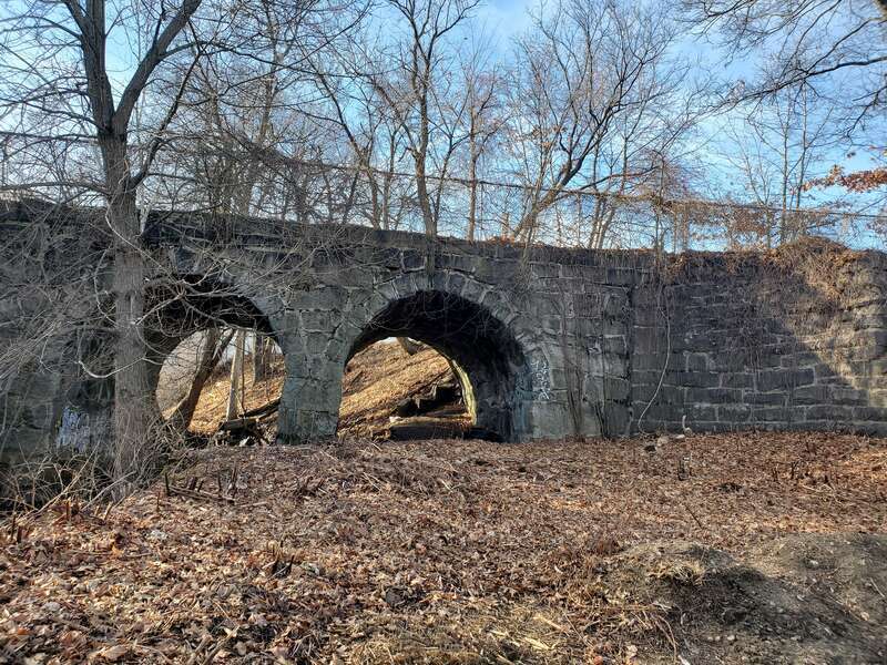 The disused Monoosnoc Brook bridge in December 2023