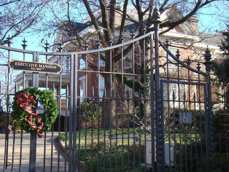 Executive Mansion ** (added 1976 - Building - #76000728)
4th and Jackson Sts., Springfield
Historic Significance: Event
Area of Significance: Politics/Government
Period of Significance: 1850-1874, 1875-1899, 1900-1924, 1925-1949, 1950-1974
Owner: