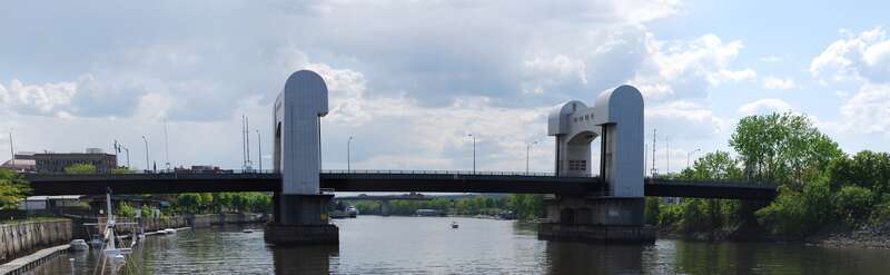 Troy-Green Island Bridge, a bridge over the Hudson River that connects the cities of Troy and Green Island in New York, United States