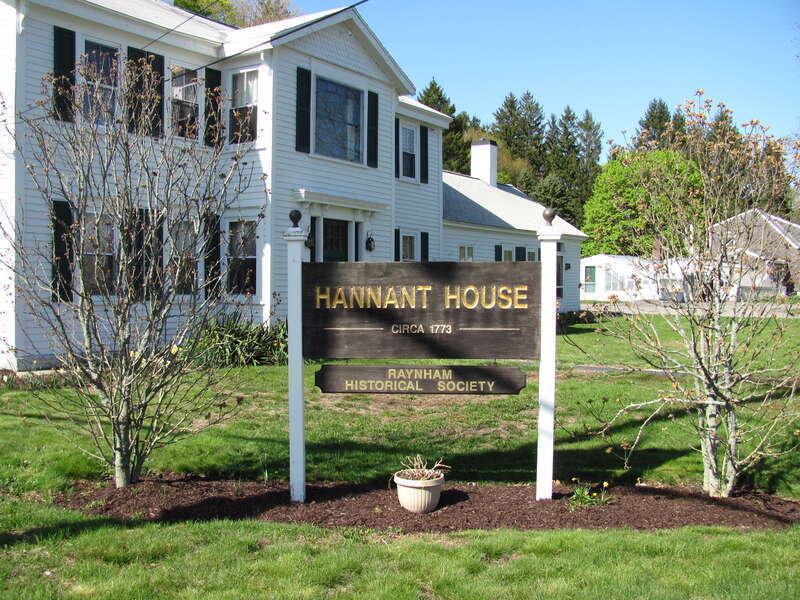 Hannant House, Raynham Massachusetts