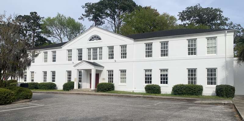 Holy Trinity Episcopal Church, 95 Folly Road, Charleston, South Carolina