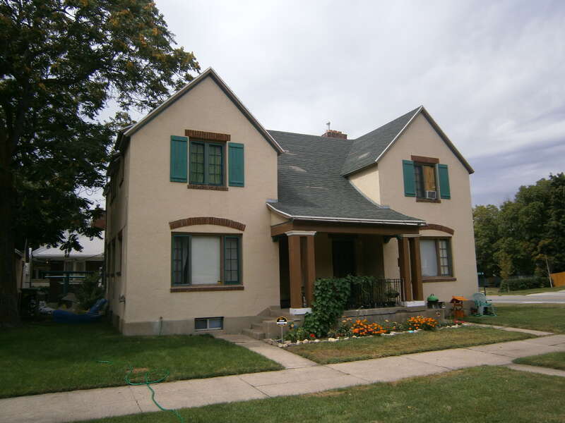The Humphris Double House, at 2603-5 Jackson Avenue, Ogden, Utah, United States, is a contributing property in the Ogden Central Bench Historic District.