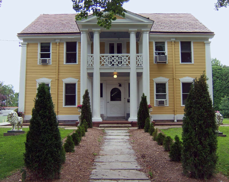 This house, where Huntington lived, was built in 1783