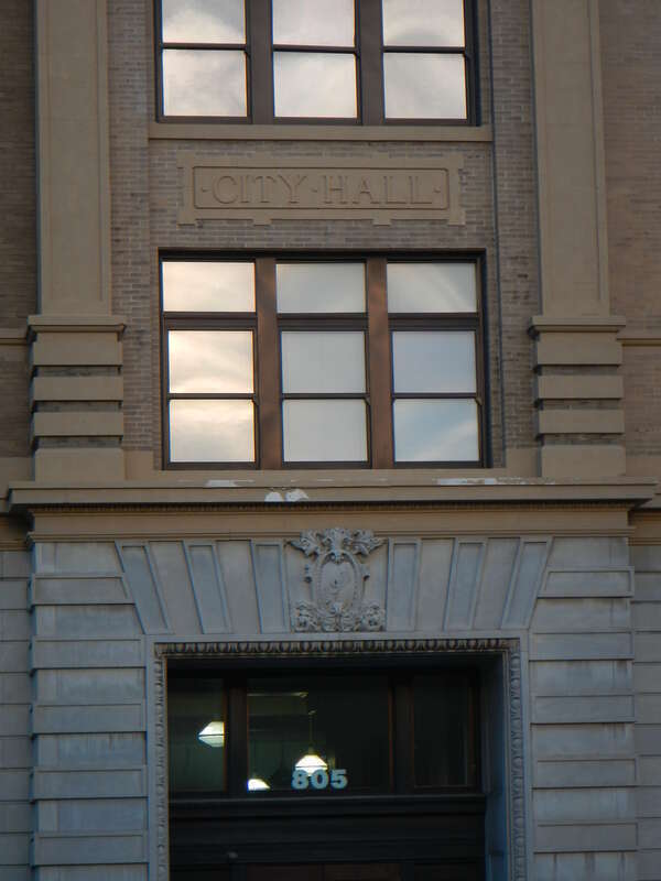 Kansas City, Kansas City Hall and Fire Headquarters, 805 and 815 N. 6th St. Kansas City