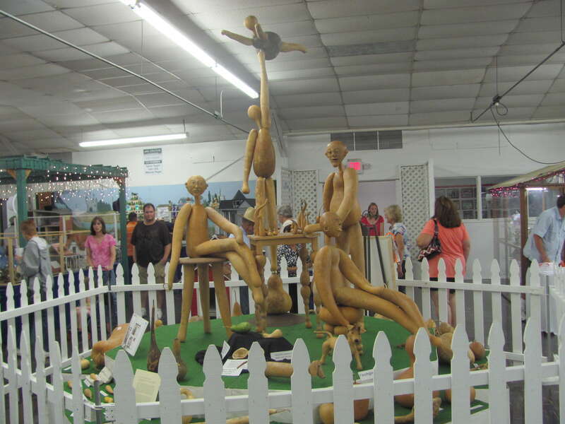 kern county fair gourd sculpture