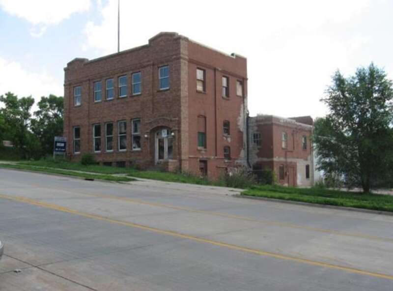 L &amp;amp; A Baking Company building on north Main Ave. in Sioux Falls, South Dakota, USA.
