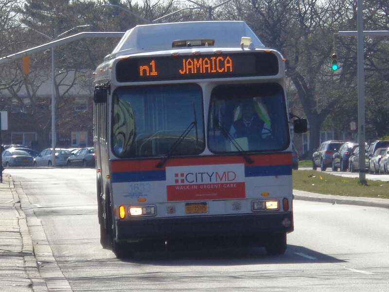 A Jamaica, Queens-bound n1 bus at Green Acres Mall in Valley Stream, Nassau County.