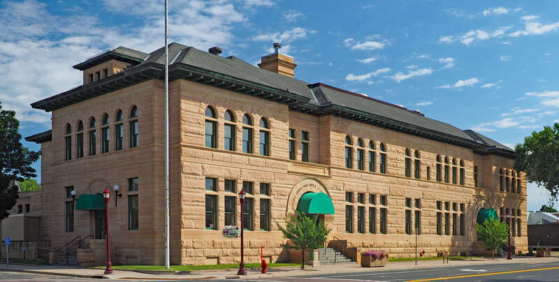 Old Federal Courthouse &amp;amp; Post Office, 401 S 2nd St, Mankato, Minnesota, USA. Viewed from the north.





This is an image of a place or building that is listed on the National Register of Historic Places in the United States of America. Its