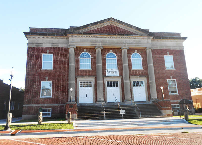 Hiawatha Memorial Auditorium