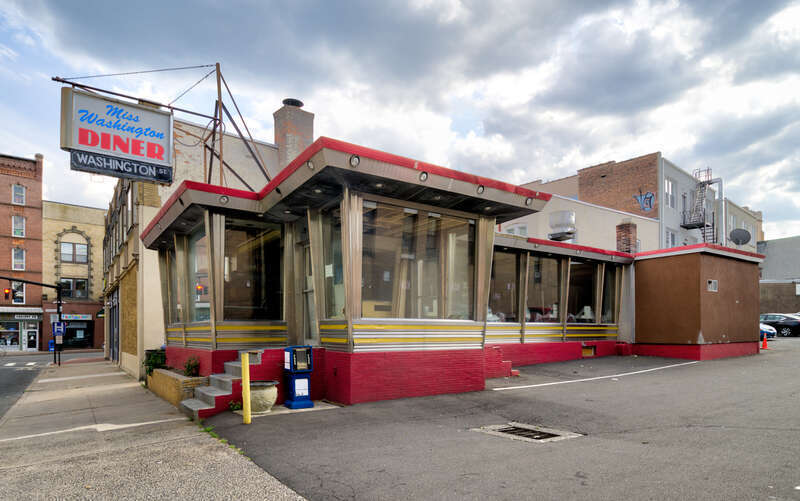 Miss Washington Diner, Washington Street, New Britain, Connecticut