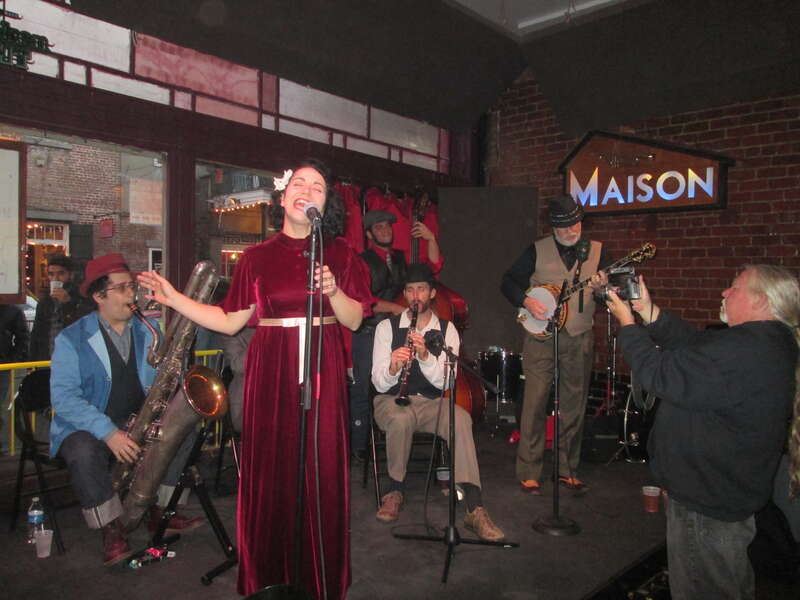 &quot;The Dapper Dandies&quot; performing at &quot;The Maison&quot;, Frenchmen Street, New Orleans.