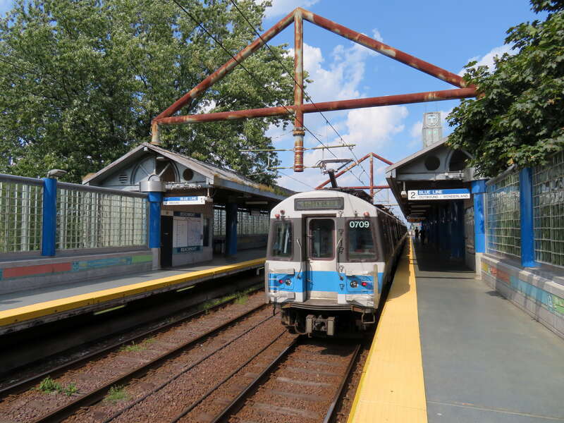 An outbound train at Beachmont station in August 2018