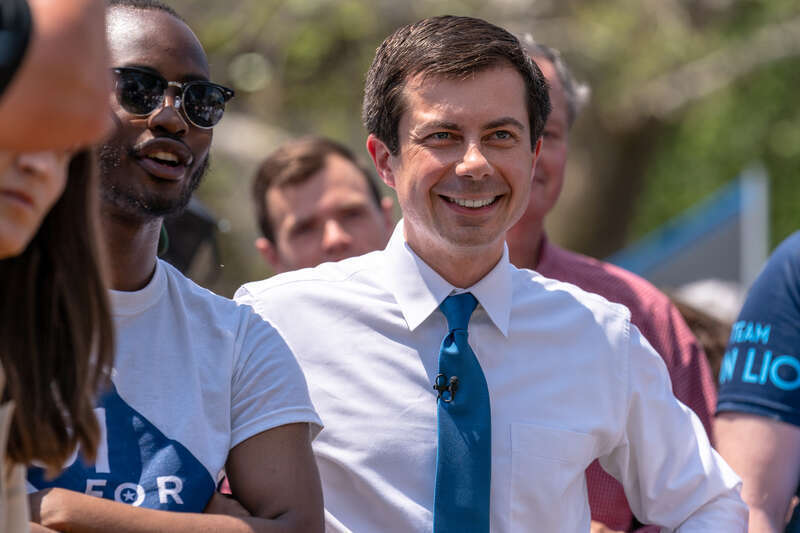 Outside the 2019 Iowa Democrats Hall of Fame Celebration in Cedar Rapids, Iowa on Sunday. June 9

Please attribute to Lorie Shaull if used elsewhere.