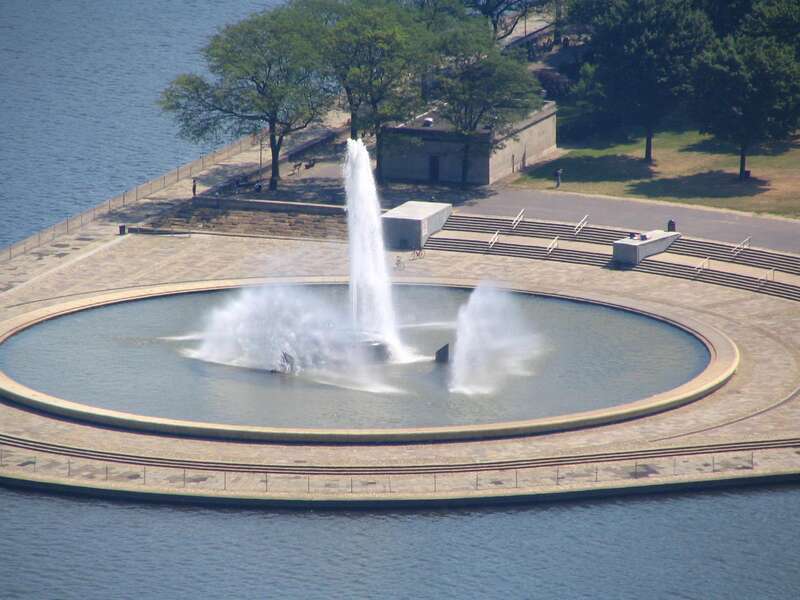 The water fountain at Point State Park in Pittsburgh, PennsylvaniaPoint State Park fountain