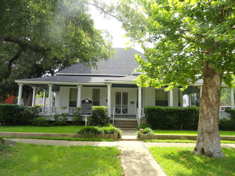 Frank Taylor and Kate Womack Rembert House, 316 S. Fredonia St. Longview