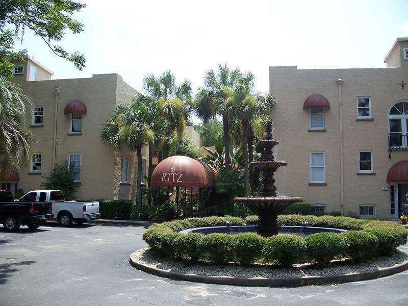 Ritz Historic Inn, in Ocala, Florida