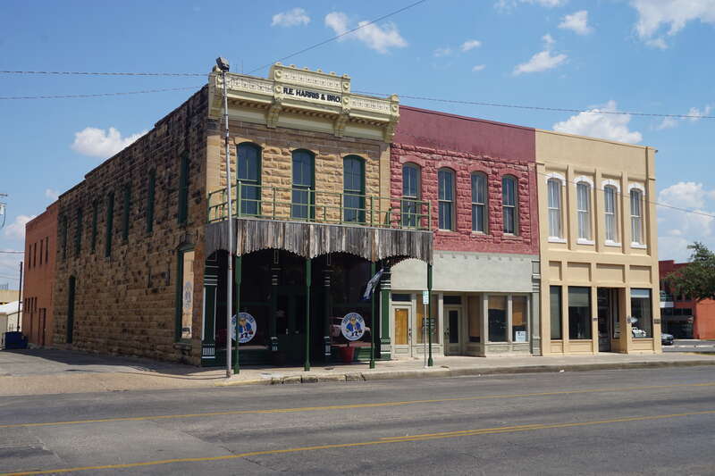 South Chadbourne Street in San Angelo, Texas (United States).