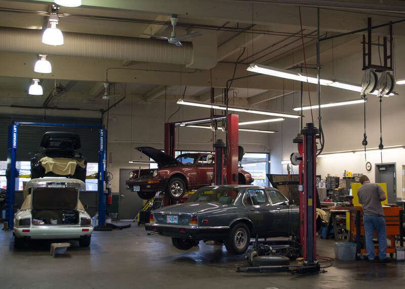 An automobile service center in Eugene, Oregon