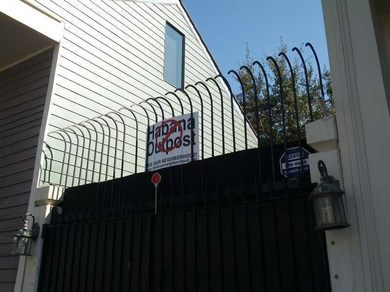 New Orleans - Lower French Quarter neighborhood against proposed restaurant complex development