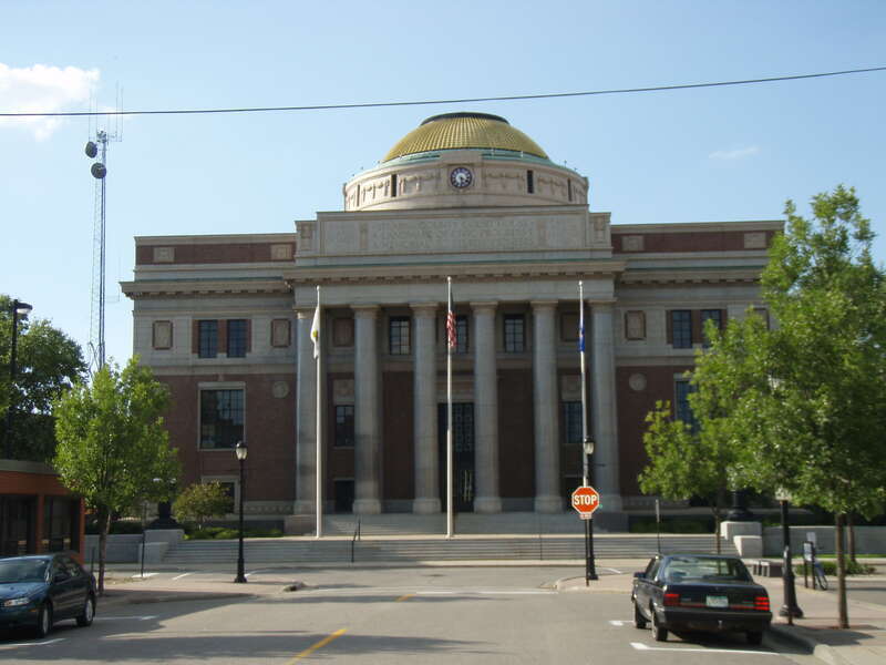 w:Stearns County Courthouse and Jail in w:St. Cloud, Minnesota, listed on the w:National Register of Historic Places.