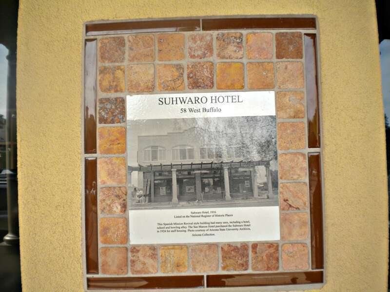 Suhwaro Hotel