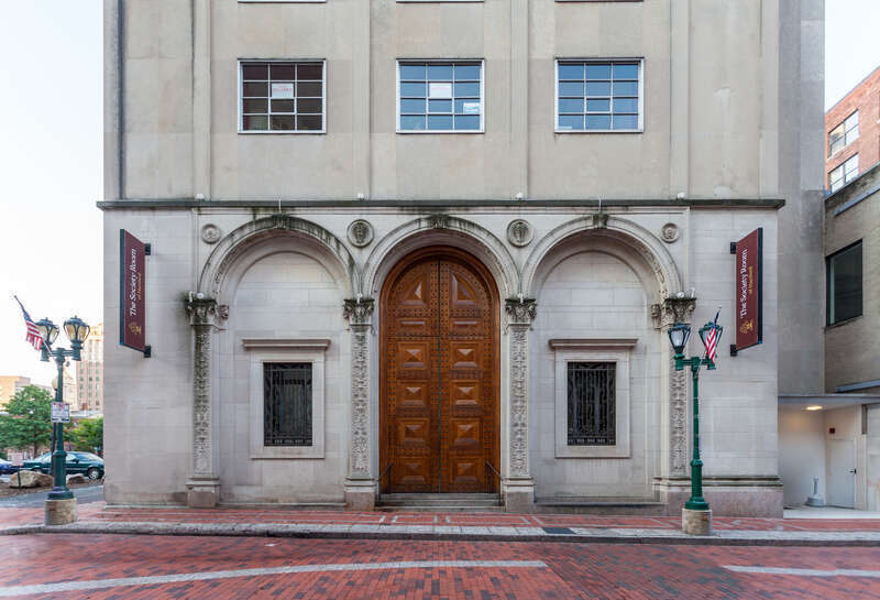 The Society Room, 31 Pratt Street, Hartford, Connecticut. Formerly Society for Savings bank. George H. Gilbert, 1893. Renovated 1926-27 by Dennison and Hirons.
