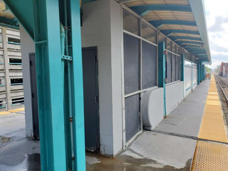 The top of the former escalator, in use briefly in the early 1990s, at Lynn station in July 2021