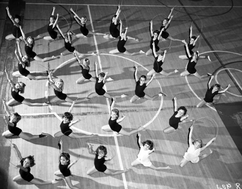 Persistent URL: floridamemory.com/items/show/260881
Local call number: TD00262B
Title: Tumbling Tots practicing at the Leon County Armory on North Monroe Street in Tallahassee, Florida
Date: February 8, 1957
Physical descrip: 1 photonegative -