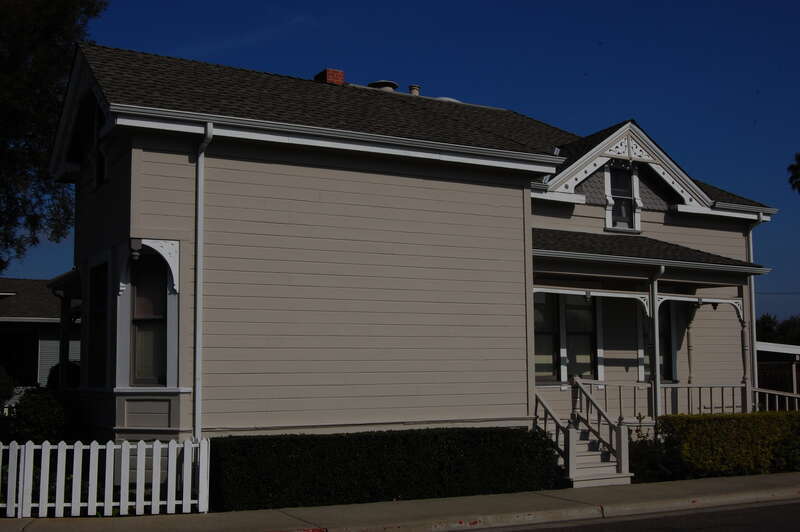 142 North Central Avenue, Campbell, California, USA.