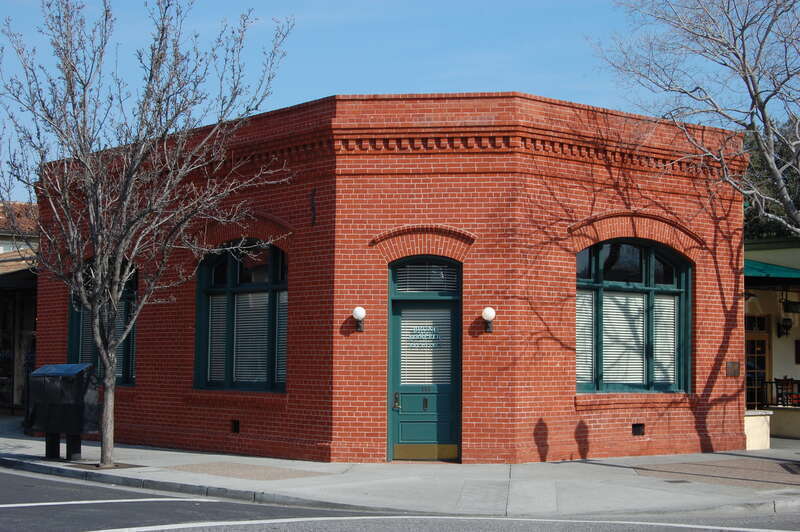 Bank of Campbell (Farley building). 365 East Campbell Avenue, Campbell, California, USA.