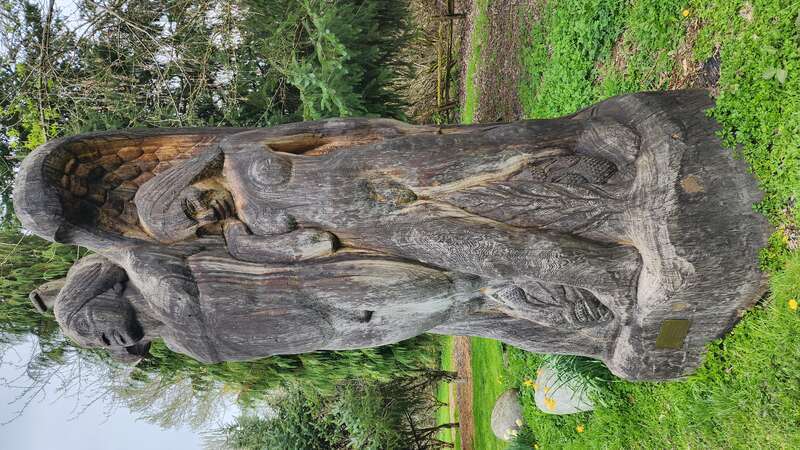 Wek Wek and the Holukmeyumko 02