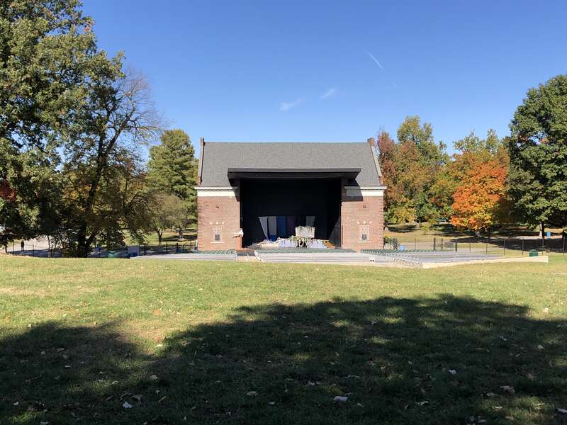 This image depicts the MacAllister Center for the Performing Arts at Garfield Park in Indianapolis, Indiana, U.S. The amphitheater was completed in 1922 and named after civic leader and philanthropist Pershing Edwin (P. E.) MacAllister in 1997.