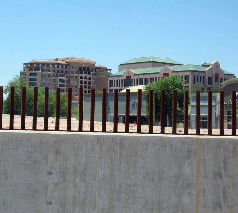 Scottsdale Waterfront - Fashion Square Safari
